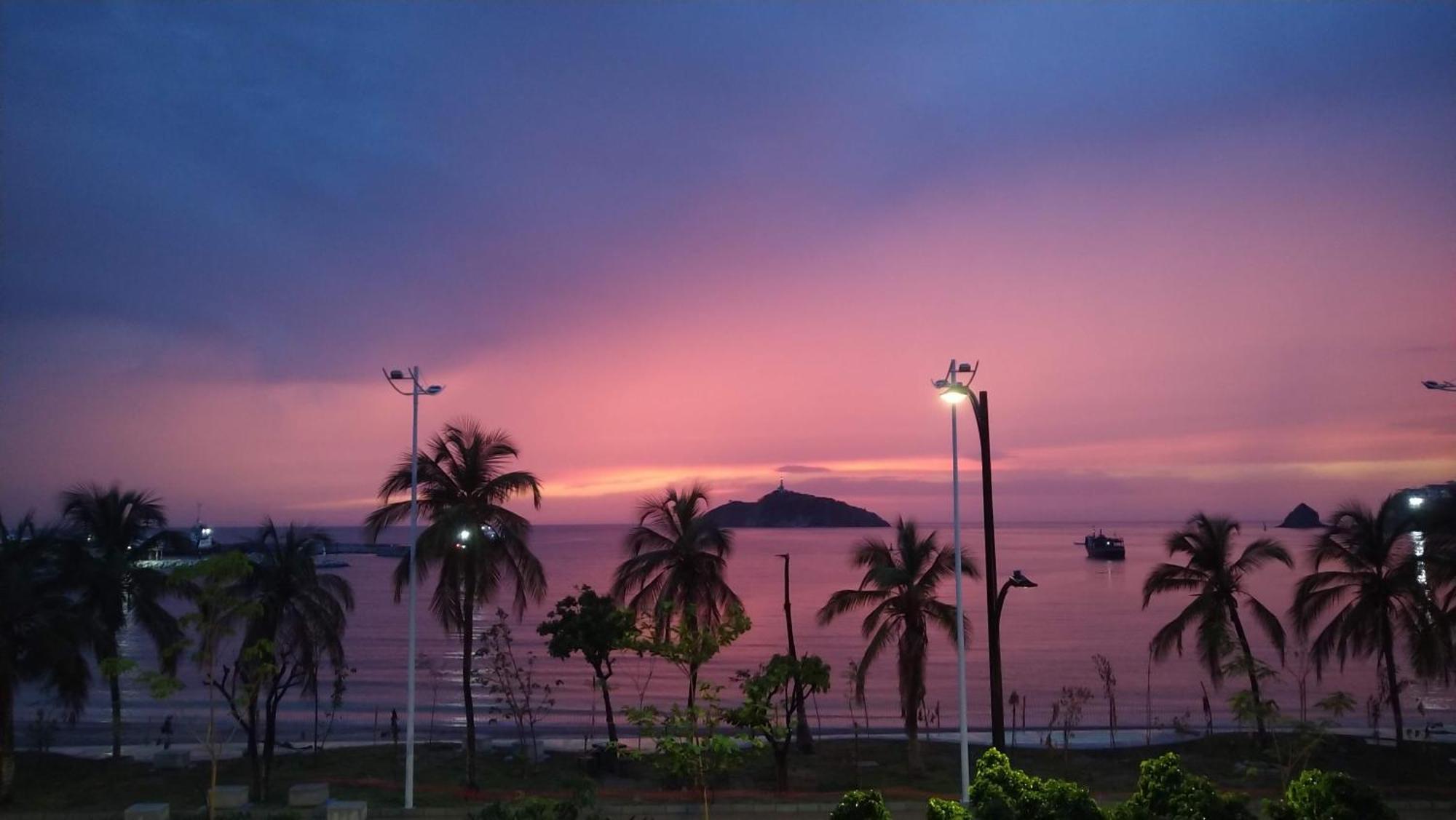 Panamerican Hostel Santa Marta  Ngoại thất bức ảnh